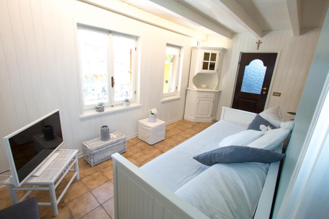 La Casa Dei Cigni Sul Lago D'Orta Omegna Zewnętrze zdjęcie